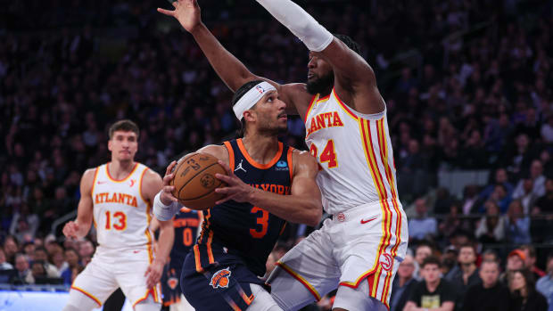 Josh Hart Bruno Fernando Hawks